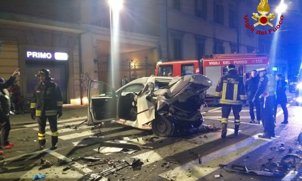 Incidente a Bologna, morto tassista
