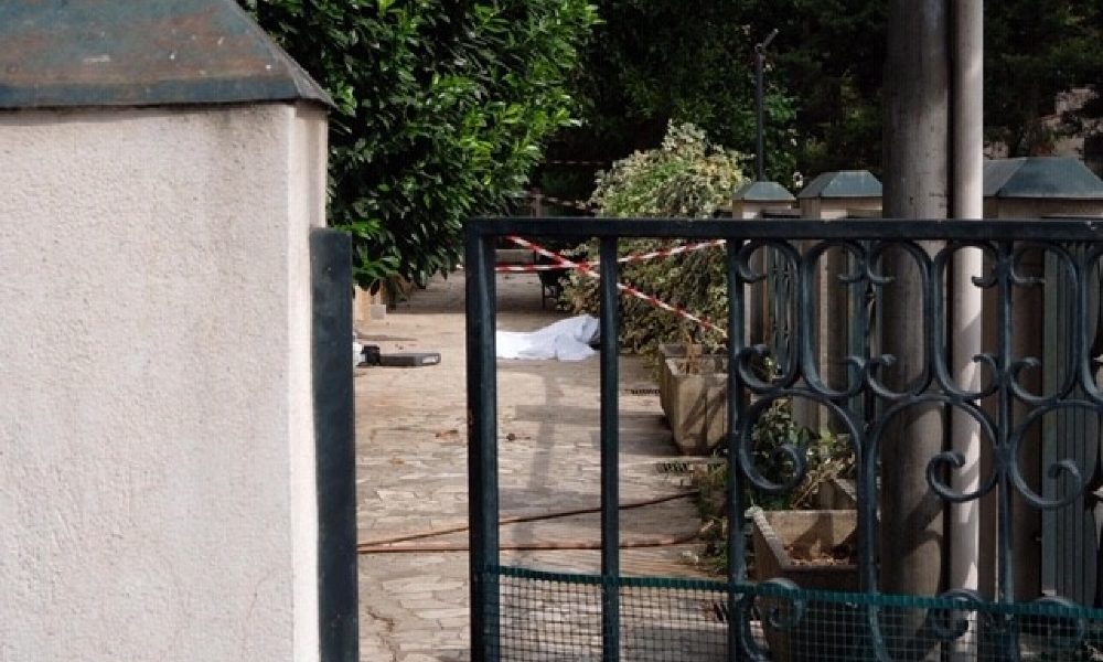 Incidenti lavoro:colpito da montacarichi, morto quarantenne