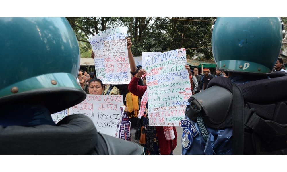 India: 6 morti nelle proteste