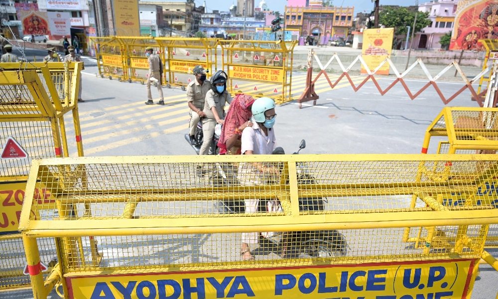 India: moschea Ayodhya demolita, tutti scagionati