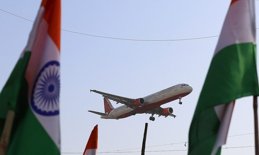 India: primo volo Air India con equipaggio di sole donne