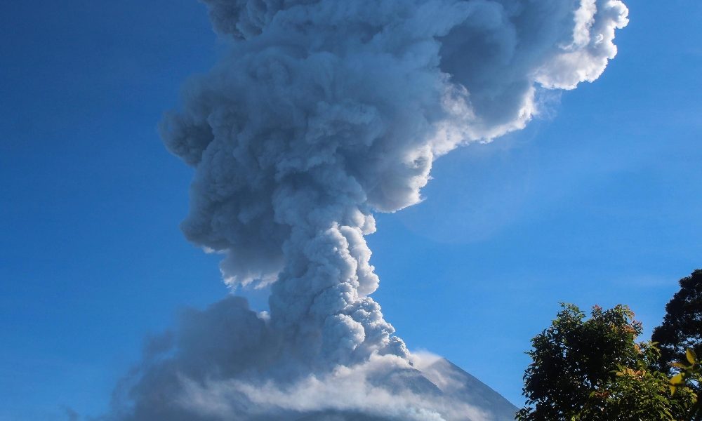 Indonesia: si risveglia il vulcano Merapi