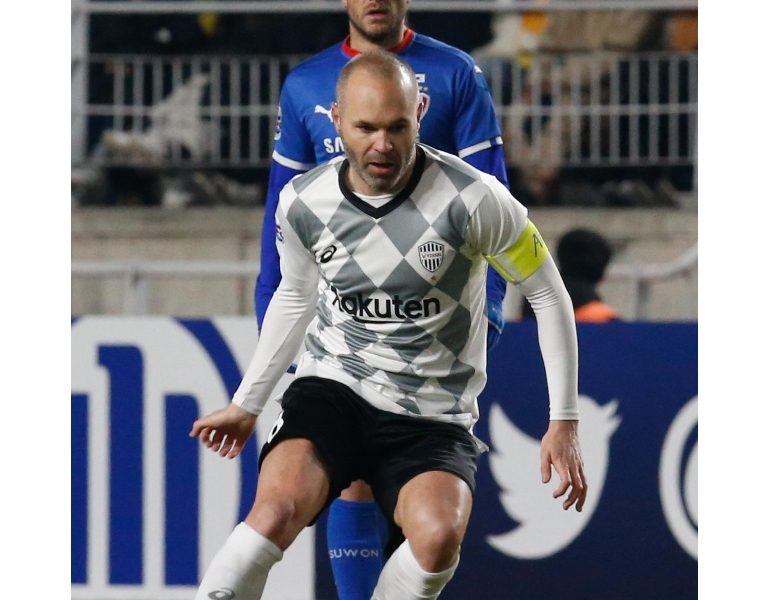 ++ Iniesta,quando vedo foto di una partita sono disperato ++