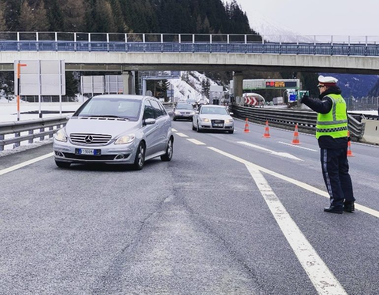 Iniziati i controlli al Brennero