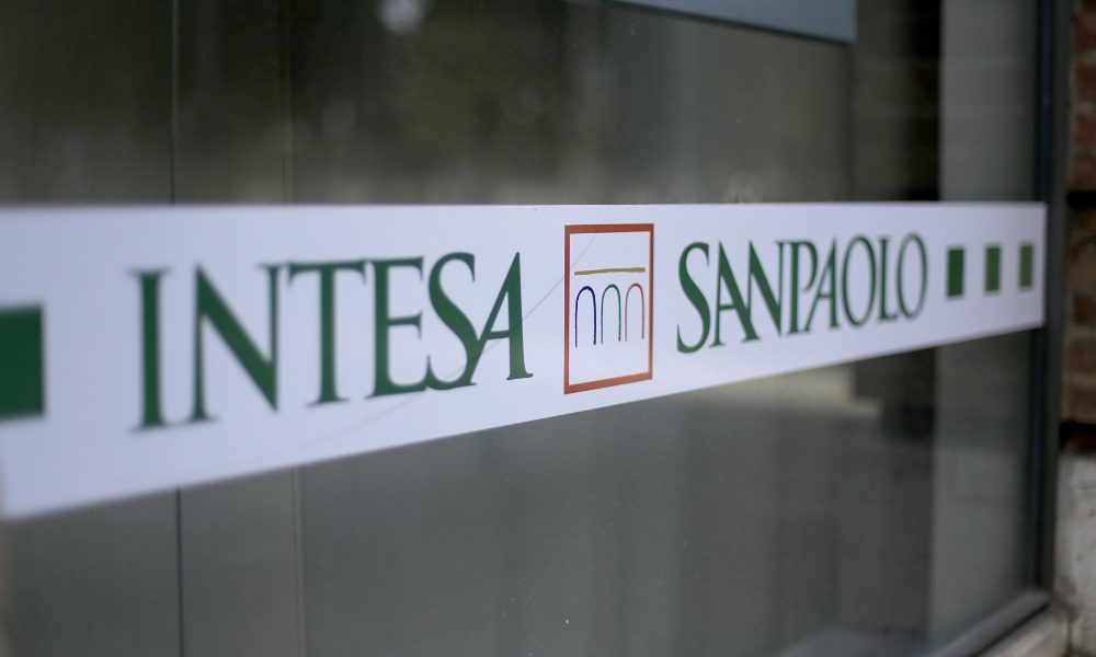 Intesa: accordo con Prudential, sale a 100% Pramerica