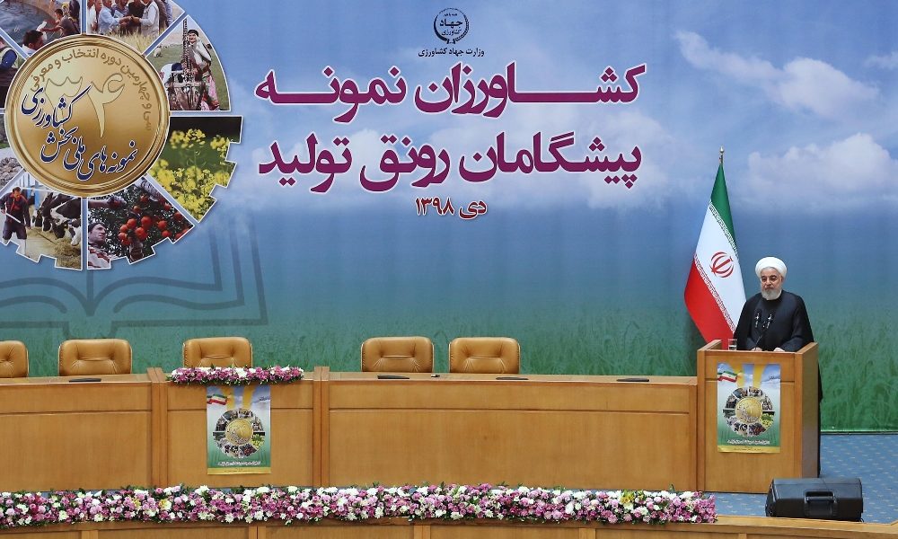 Iran, aereo abbattuto da due missili