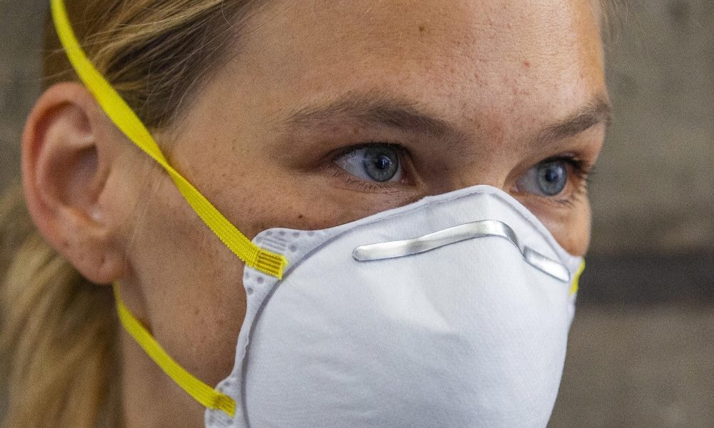 Israele: Bar Refaeli, confermati 9 mesi di lavori sociali