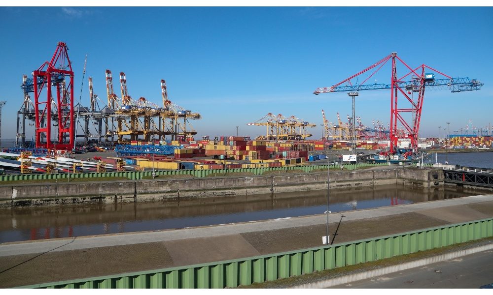 Istat, export marzo -13,9%, pesa Covid