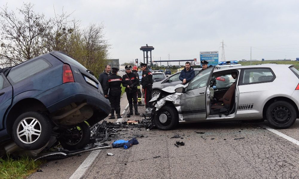Istat,più morti in incidenti,meno feriti