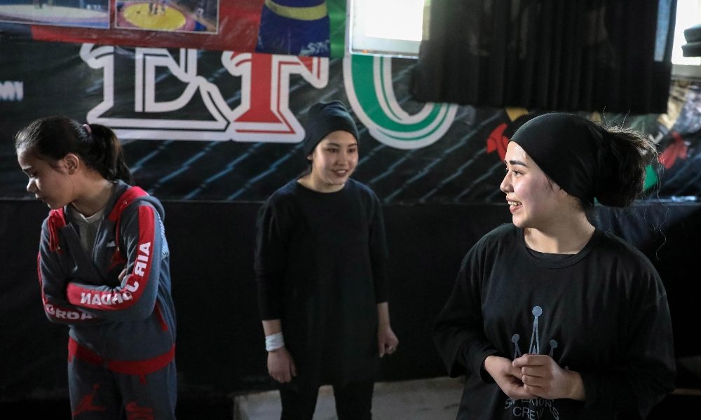 Kabul, abolito divieto per le ragazze di cantare in pubblico