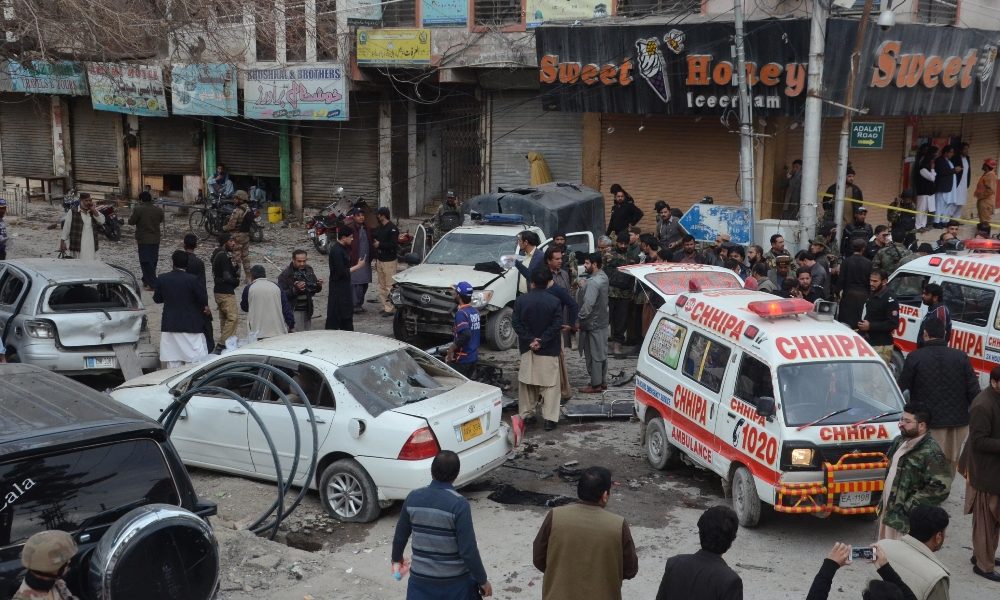 Kamikaze a Quetta, 10 morti e 21 feriti