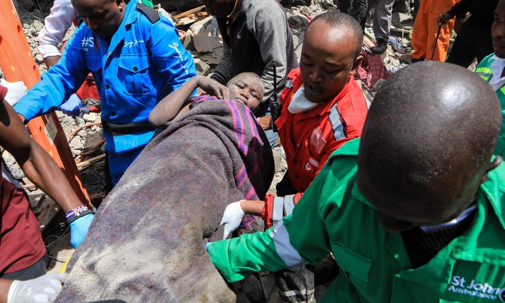 Kenya:palazzo crollato, dopo 48h 2 vivi