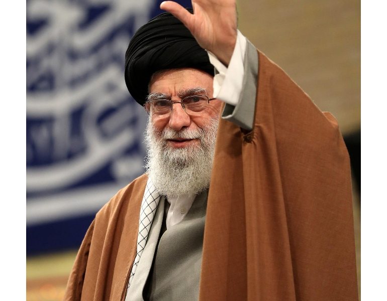 Khamenei, abbiamo dato schiaffo a Usa