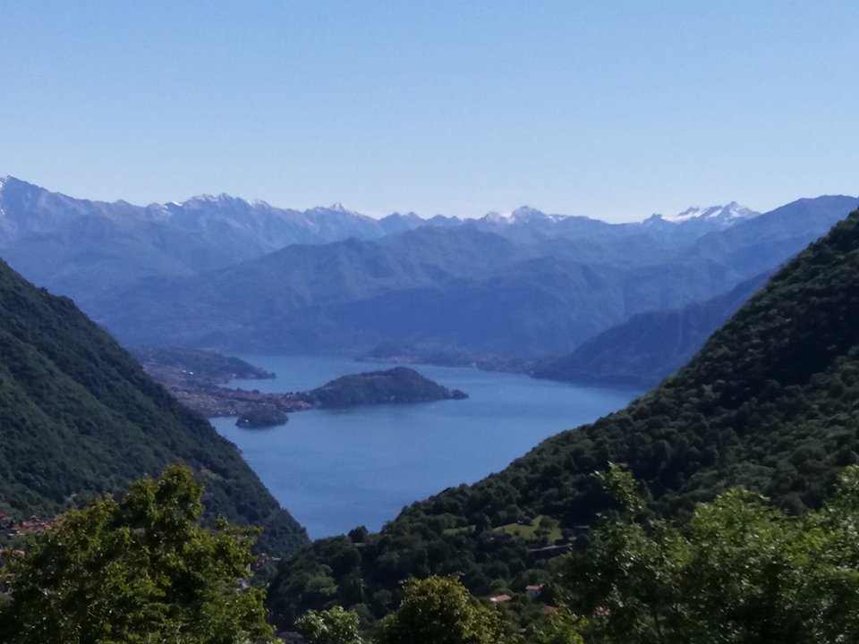Micro plastiche nel Lago di Como: l’allarme di Legambiente