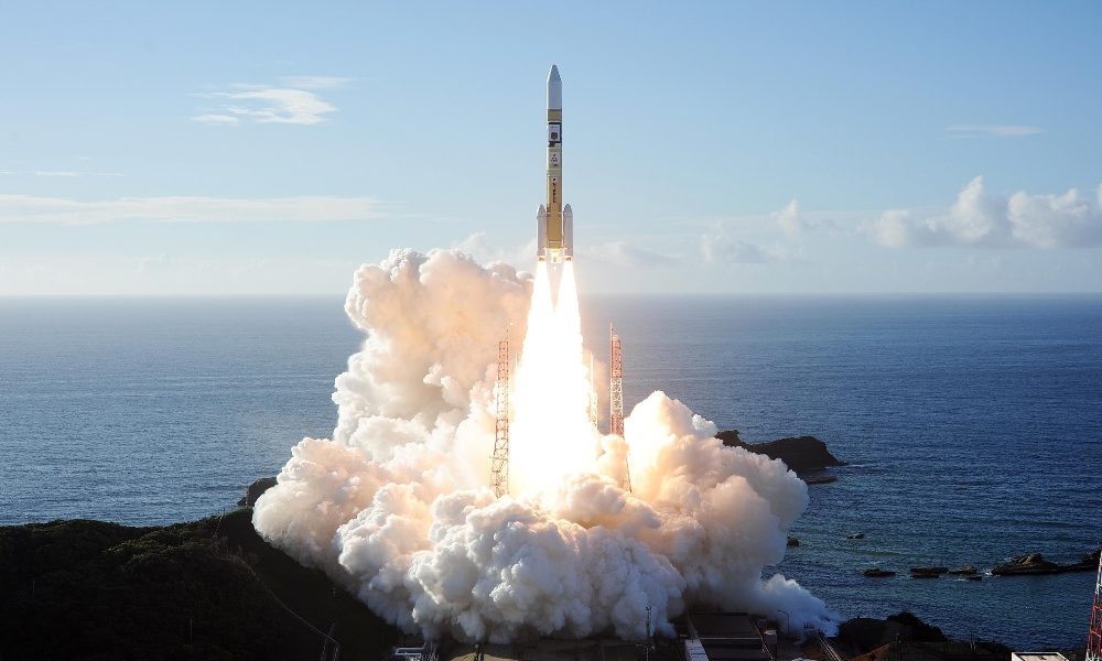 Lanciata la prima sonda araba su Marte