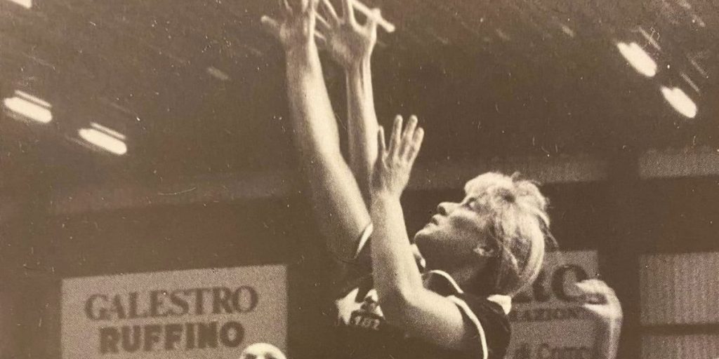 Lutto nerostellato: è morta l’ex giocatrice della Comense Laura Gaudenzio