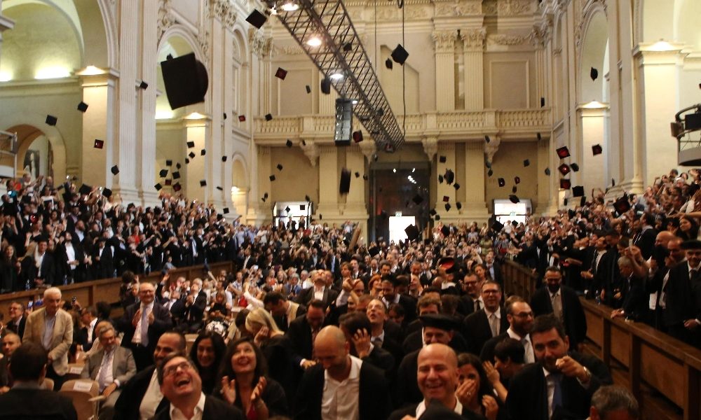 Laurea e lavoro obiettivi dei giovani