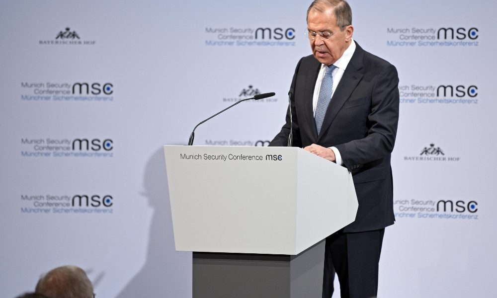 Lavrov, missione Ue non contraddica Onu