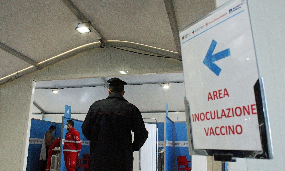 Lazio, dal 20 Marzo arriva certificato per vaccinati