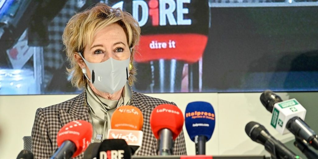 Letizia Moratti «Il ministro Speranza sospenda la zona rossa per 48 ore»