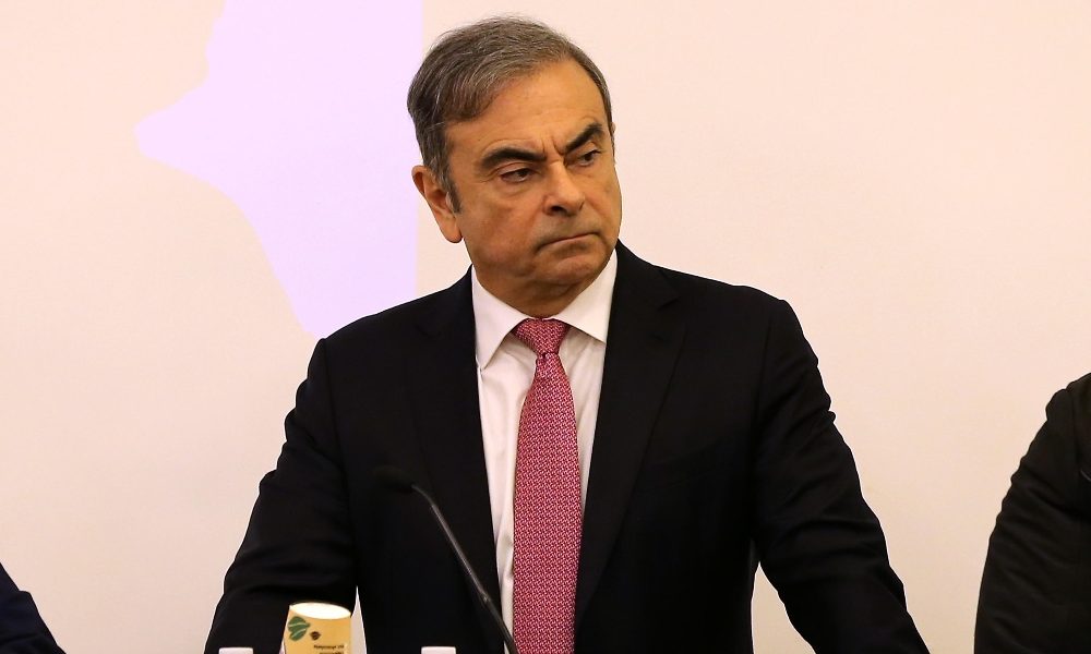 Libano, divieto di viaggio per Ghosn