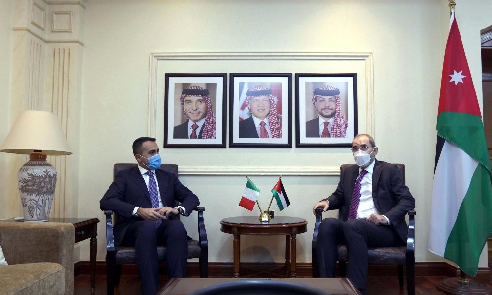 Libia: Di Maio, proteggere negoziati da ogni interferenza