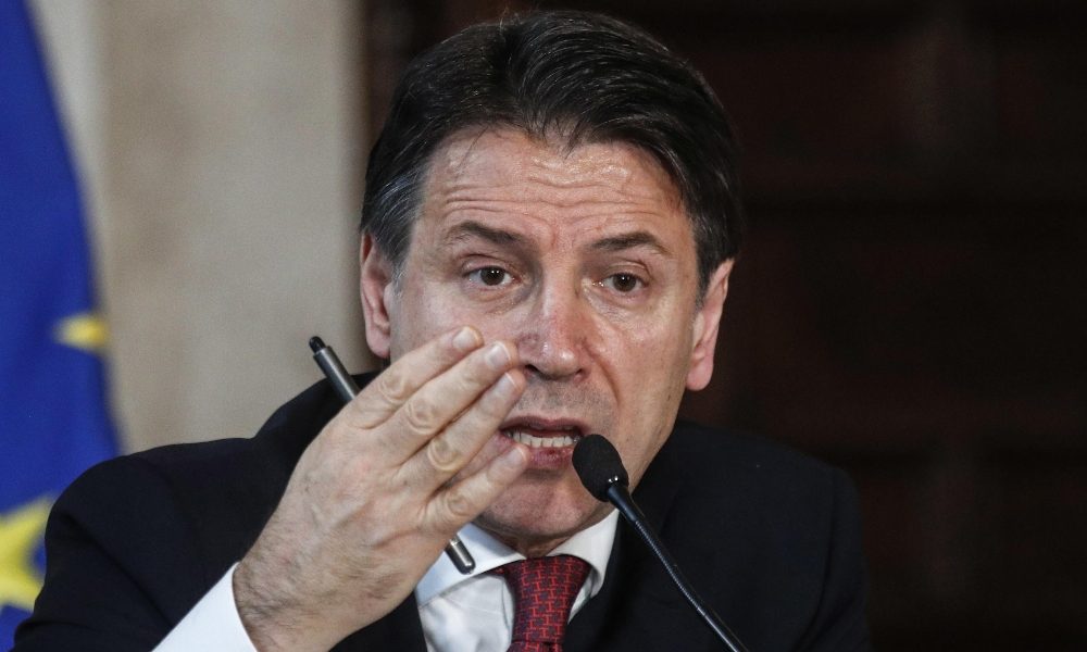 Libia: Fi, Conte convochi tavolo crisi