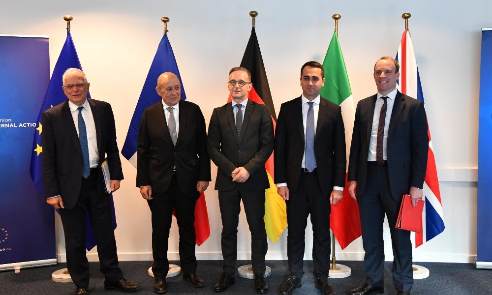 Libia: Le Drian, ora embargo armi