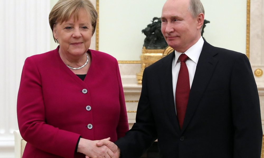 Libia: Putin, accogliere appello tregua