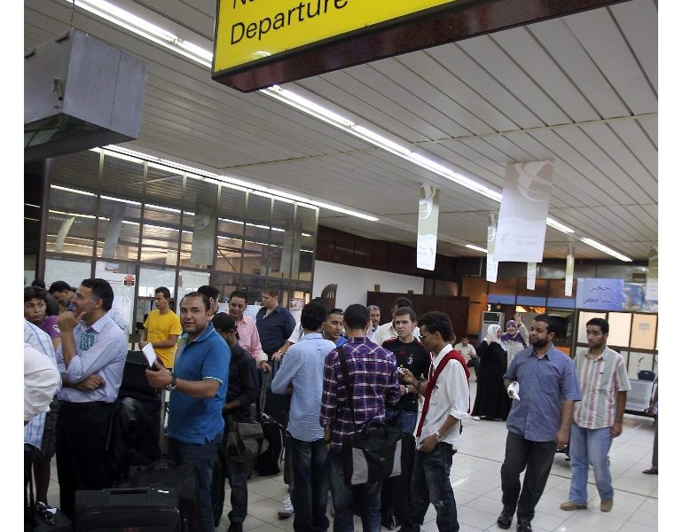 Libia: richiuso aeroporto di Tripoli