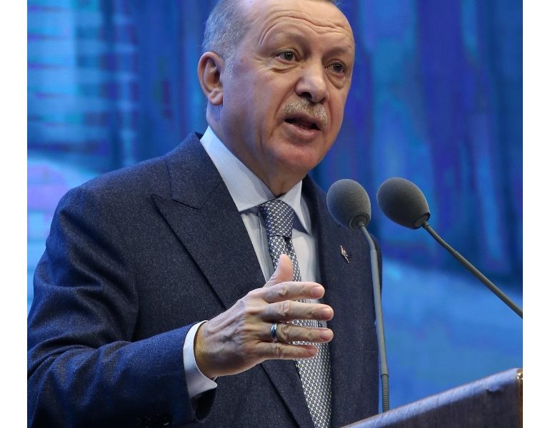 Libia:Erdogan, stiamo inviando le truppe