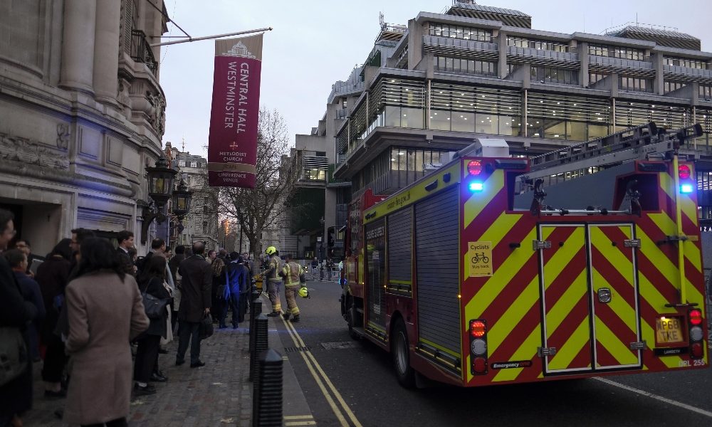 Londra, incendio distrugge sala concerti