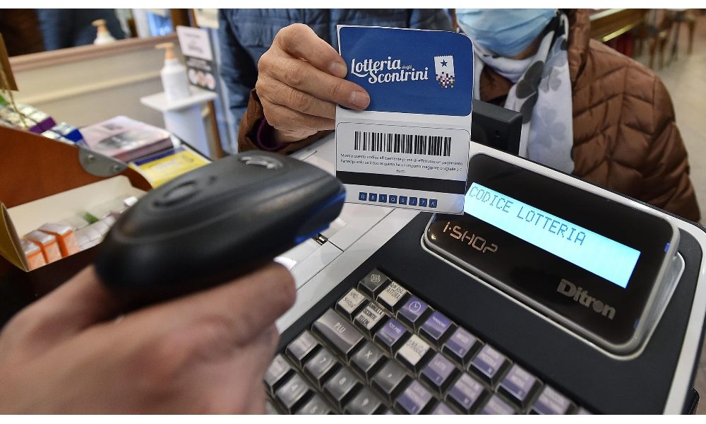 Lotteria Scontrini: estratti i primi 10 vincitori