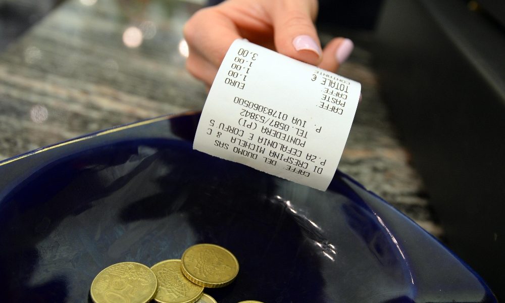 Lotteria scontrini, premi fino a 5 mln