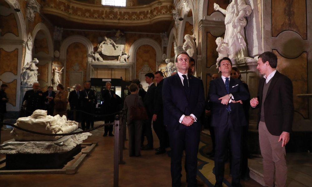 Macron, non chiudiamo confini con Italia