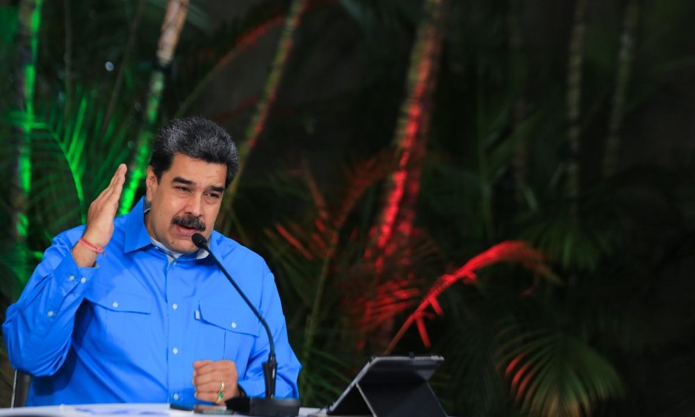 Maduro, l’Occidente non sblocca nostri fondi per vaccini