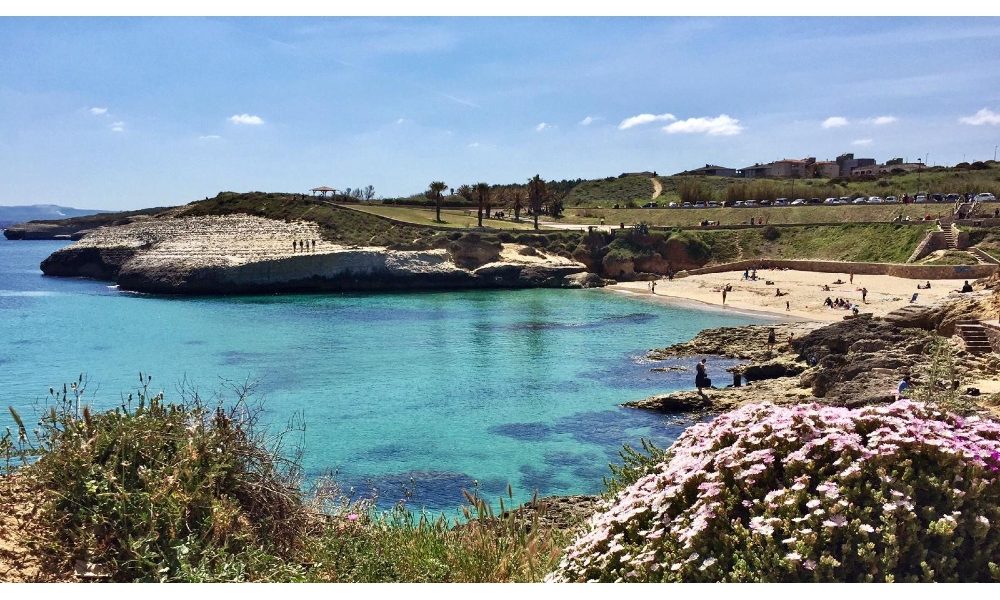 Malore mentre fa il bagno, donna muore nel nord Sardegna