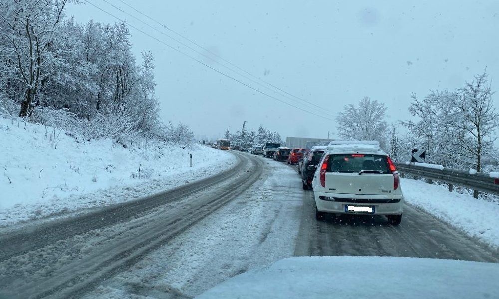 Maltempo: allerta meteo, in arrivo venti forti al centronord