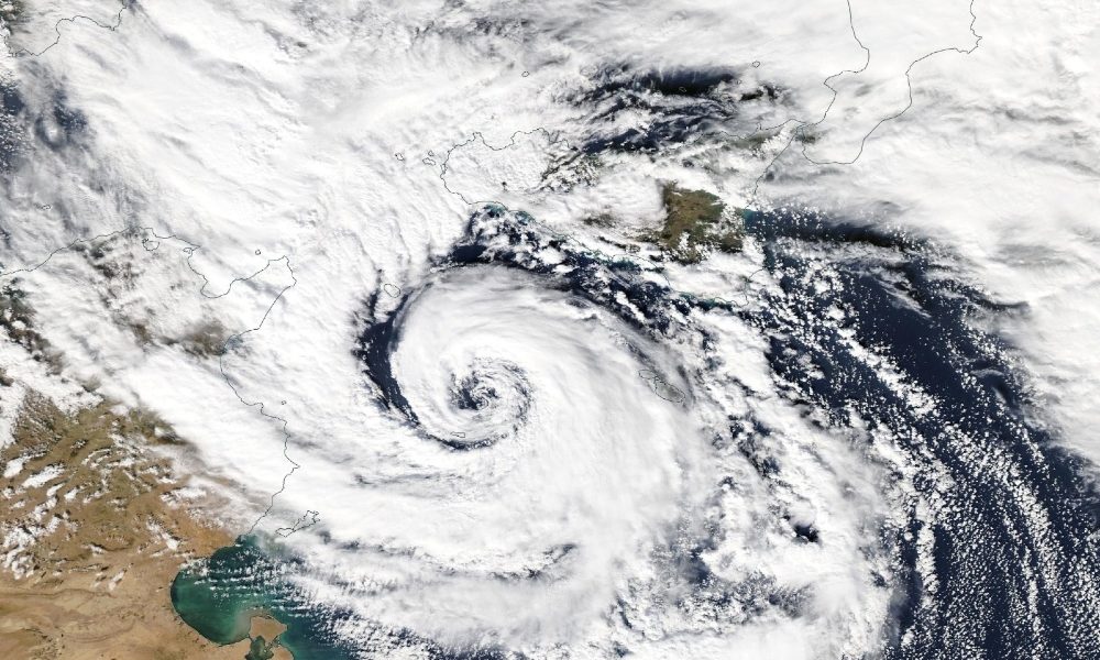 Maltempo: ancora temporali al Sud, allerta rossa in Sicilia