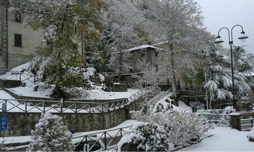 Maltempo: in Toscana codice giallo per vento e neve