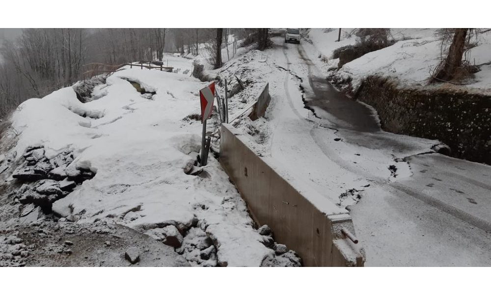 Maltempo: neve in Appennino emiliano, chiusa una strada