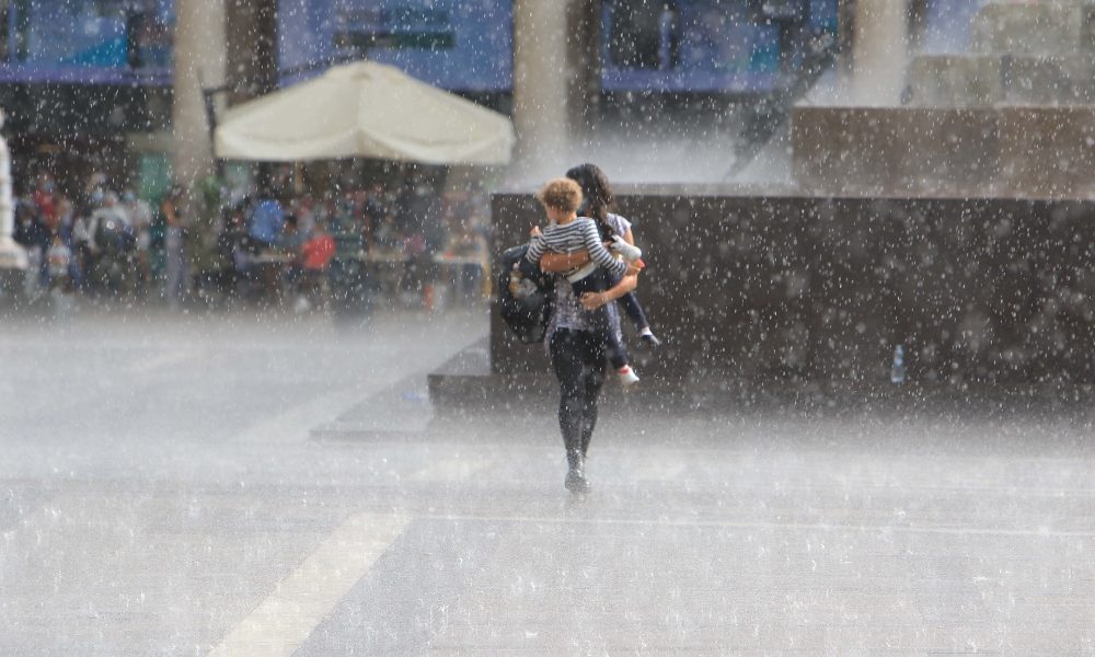 Maltempo: piogge e temporali, allerta arancione in Lombardia