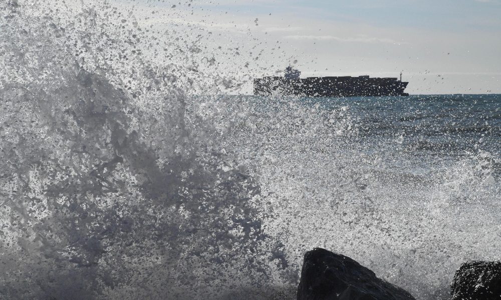 Maltempo,sospesi collegamenti con l’Elba