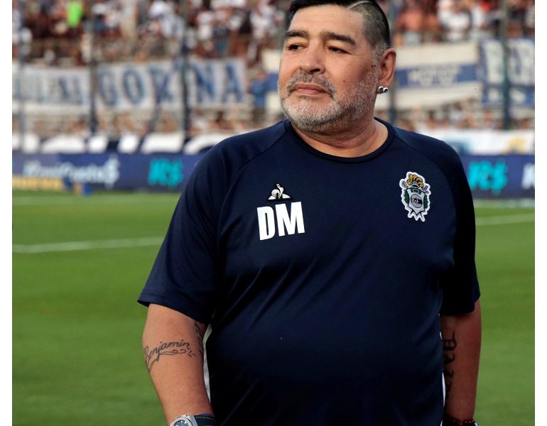Maradona “Magari Messi a Napoli, ma non farebbe come me”