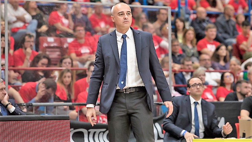 Cantù battuta a Milano. Il coach: «Ora dobbiamo sovvertire i pronostici»