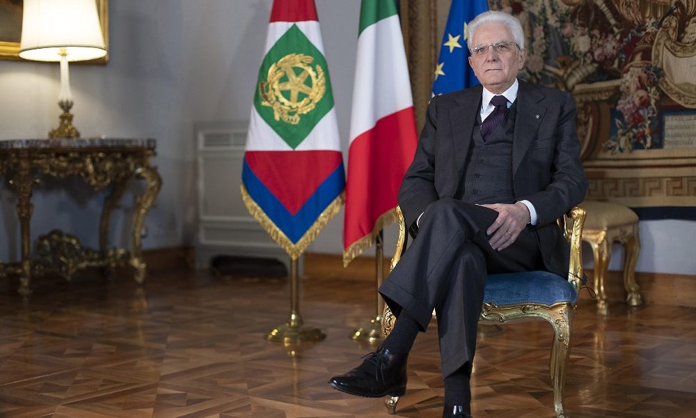 Mattarella,istituzioni siano all’altezza