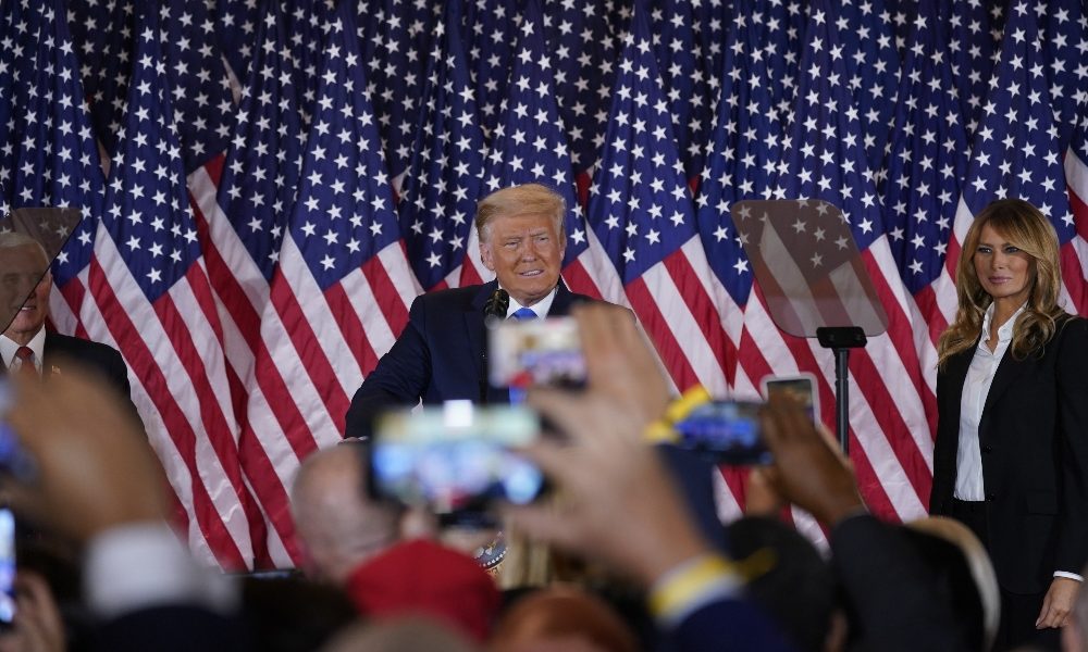 Media, Trump vuole licenziare vertici Cia ed Fbi