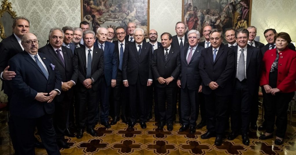Mattarella incontra l’Ordine dei medici. Tra gli ospiti il comasco Gianluigi Spata