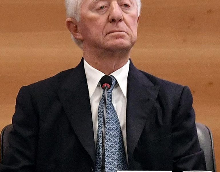 Mediobanca: atteso verdetto Bce su aumento quota Del Vecchio