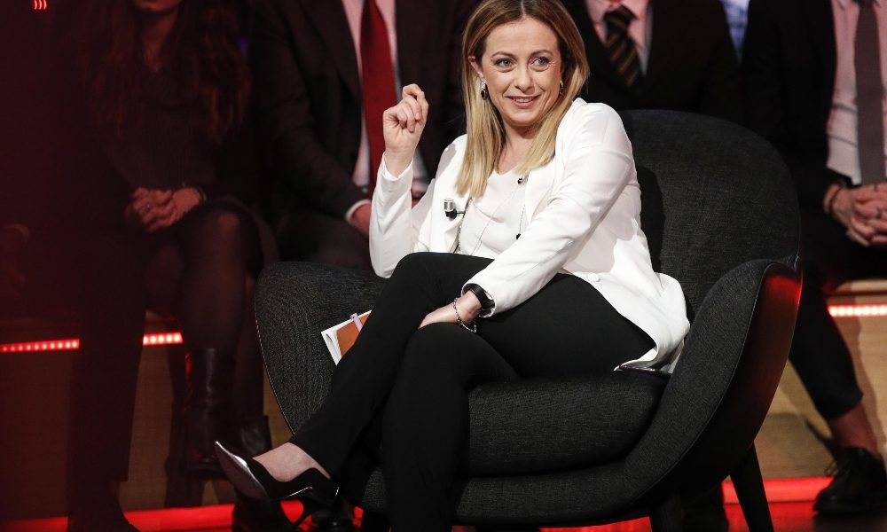 Meloni, se vinciamo Colle sciolga Camere
